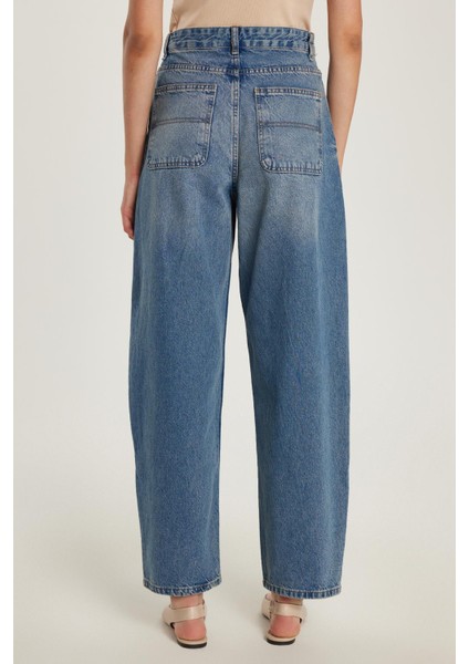 Kadın Regular Fit Yan Cepli Baggy Balon Mavi Jean Kot Pantolon indirimleri