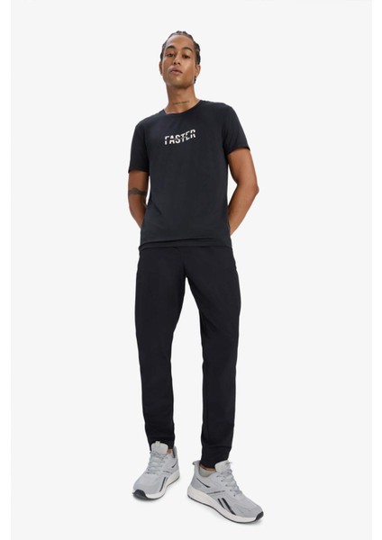 Fit Esnek Kumaş Sporcu Jogger Eşofman Altı Slim Fit Dar Kesim Dokuma Üç Cepli Fermuarlı Paça B2780AX25SP