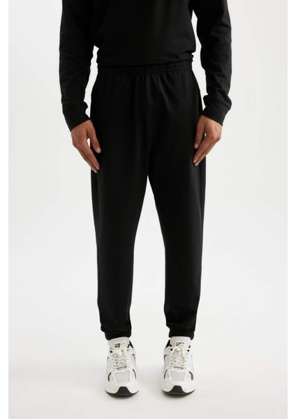 Fit Sporcu Jogger Eşofman Altı Standart Fit Beli Paçası Lastikli Cepli D6830AX24AU fırsatları