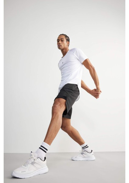 Fit Hızlı Kuruyan Slim Fit Dar Kesim Sporcu Standart Paça Şort V3030AZ25SP fiyatları