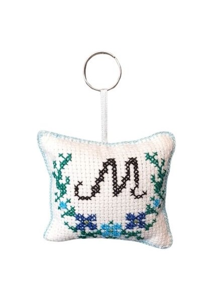 5464 El Yapımı M Harfi Kanaviçe Anahtarlık fiyatları