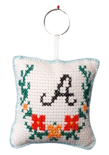 8018 El Yapımı A Harfi Kanaviçe Anahtarlık fiyatları