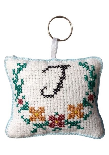 1832 El Yapımı I Harfi Kanaviçe Anahtarlık