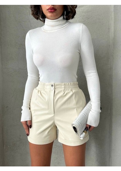 Beli Lastikli Çıtçıtlı Deri Şort Krem W241007 fırsatları