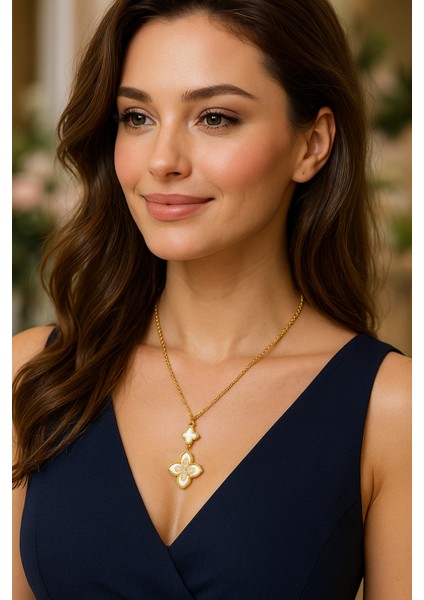 Gold Renk Tasarım Sedef Taşlı Kadın Gümüş Kolye modelleri