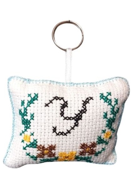 8715 El Yapımı Y Harfi Kanaviçe Anahtarlık fiyatları