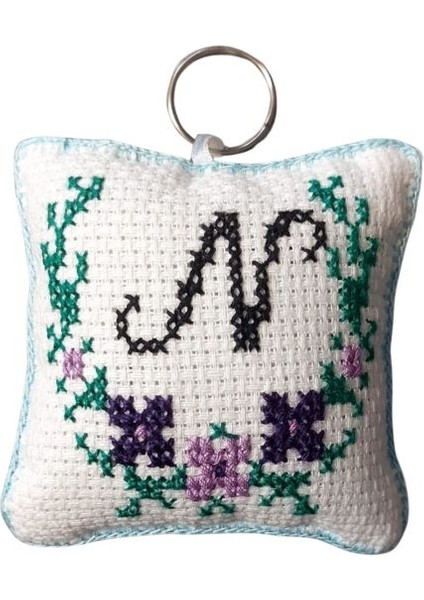 5702 El Yapımı N Harfi Kanaviçe Anahtarlık fiyatları