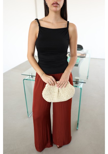 Yanı ve Askısı Büzgülü Bluz modelleri