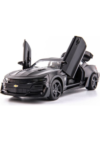 Ölçekli 1/32 Camaro Oyuncak Model Araba Alaşım Metal Döküm 4 Kapı Açık Ses Işığı Geri Çekin Araç Çocuk Hediye Koleksiyonu Için (Yurt Dışından)