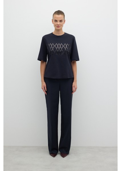 Önü Payet Nakışlı Bisiklet Yaka T-Shirt Lacivert K2623821_015 modelleri