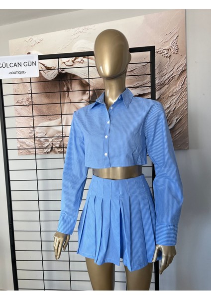 Pileli Şort Etek ve Gömlekli Takım