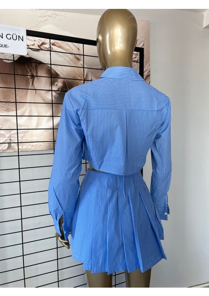 Pileli Şort Etek ve Gömlekli Takım