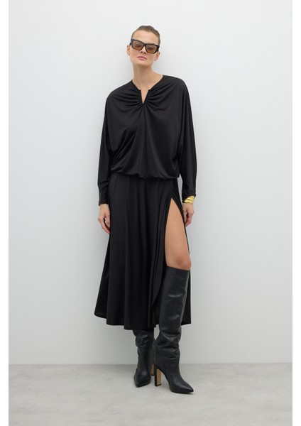 Yakası V Tokalı Beli Lastikli Yarasa Kol Bluz Siyah K2613011_001 fırsatları