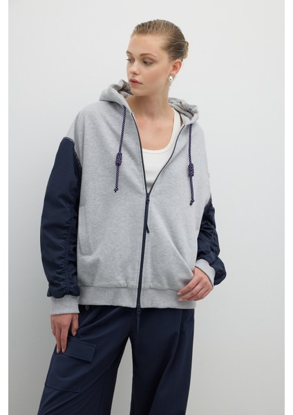 Önü Fermuar Detaylı Kapüşonlu Sweatshirt Gri K2623827_004 modelleri