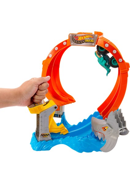 ® Monster Trucks Köpekbalığı Oyun Seti Hot Wheels Monster Trucks Köpekbalığı Oyun Seti ve 1:64 Ölçekli Mega-Wrex Aracı JFR08 indirimleri