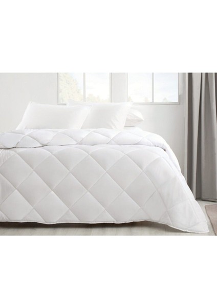 Yorgan Microfiber -Tek Kişilik - 155 x 215 cm Beyaz