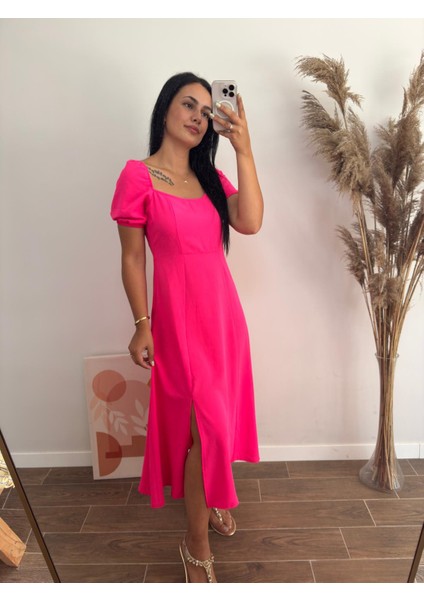 Balon Kollu Yırtmaçlı Midi Kısa Kollu Elbise