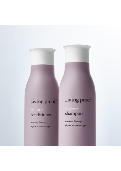 Kuru ve Hasar Görmüş Saçlar İçin Yenileyici Living Proof Şampuanı ile Sağlıklı Görünüm indirimleri