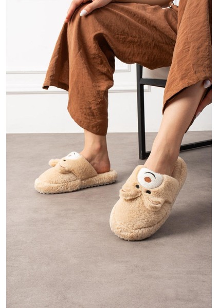 Kadın Panda Figürlü Sessiz Taban Peluş Ev Terliği fiyatları