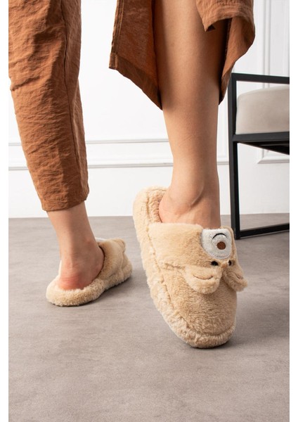 Kadın Panda Figürlü Sessiz Taban Peluş Ev Terliği modelleri