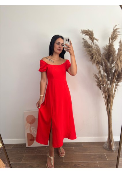 Balon Kollu Yırtmaçlı Midi Kısa Kollu Elbise fırsatları