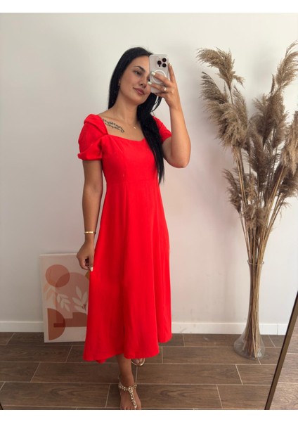 Balon Kollu Yırtmaçlı Midi Kısa Kollu Elbise indirimleri