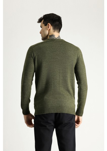 Bisiklet Yaka Regular Fit Dikişsiz Desenli Triko Kazak fırsatları