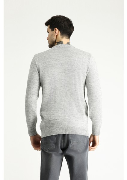 Bisiklet Yaka Slim Fit Dar Kesim Desenli Triko Kazak fırsatları