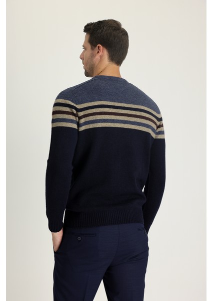 Bisiklet Yaka Slim Fit Dar Kesim Dikişsiz Desenli Triko Kazak modelleri