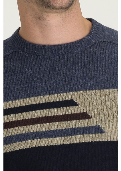 Bisiklet Yaka Slim Fit Dar Kesim Dikişsiz Desenli Triko Kazak fırsatları