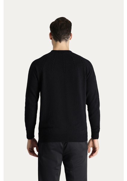 Yarım Balıkçı Yaka Slim Fit Dar Kesim Dikişsiz Desenli Triko Kazak fırsatları