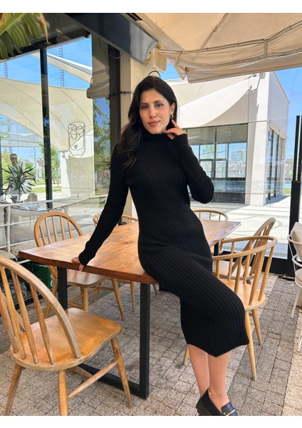 Kadın Fitilli Balıkçı Yaka Midi Triko Elbise fırsatları