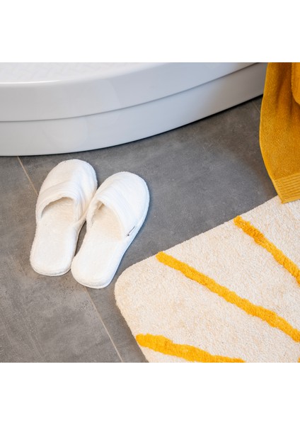 Soft Premium Terlik - Beyaz - 36 / 40 Beden modelleri