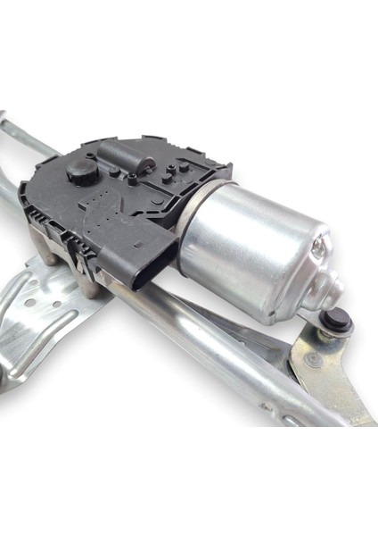 Vw Passat B6 2006-2011 Ön Cam Silecek Motoru Mekanizmalı 3AB955023A fırsatları