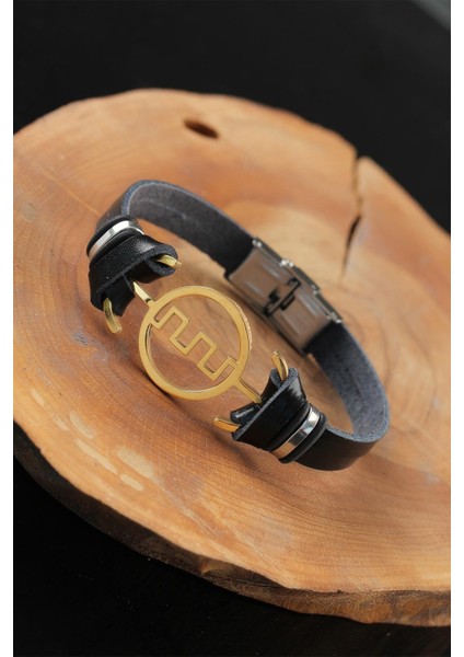 Gold Renk Metal Labirent Tasarım Siyah Renk Deri Erkek Bileklik