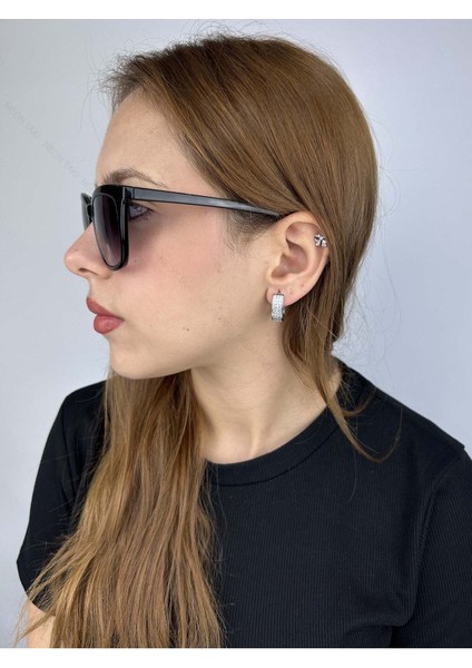 Zirkon Taşlı, Dik Oval Halka Model, Paslanmaz Çelik Küpe 69, Gümüş Renk fiyatları