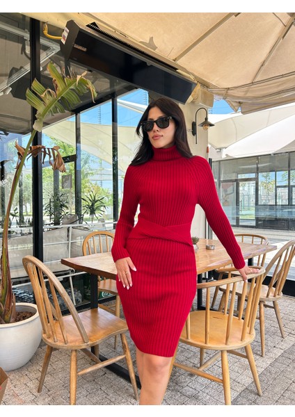 Kadın Fitilli Kuşaklı Balıkçı Yaka Midi Triko Elbise fırsatları