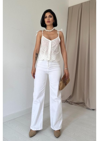 Beyaz Bağcıklı Brode Bluz modelleri