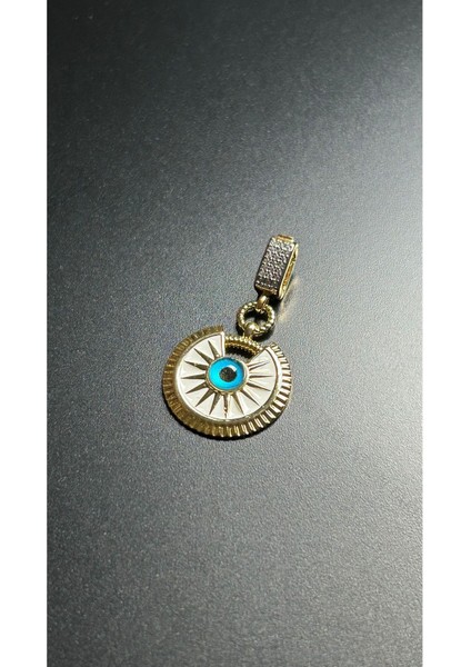 Zirkon Taşlı, Göz, Paslanmaz Çelik Ajda Charm 8, Kasa Altın Renk (BİLEKLİK DAHİL DEĞİLDİR!!)