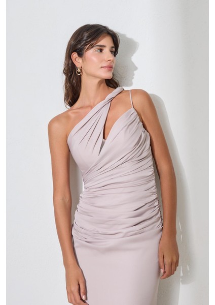 Taş Tek Omuz Askı Detaylı Drapeli Tam Kalıp Uzun Abiye Elbise fiyatları