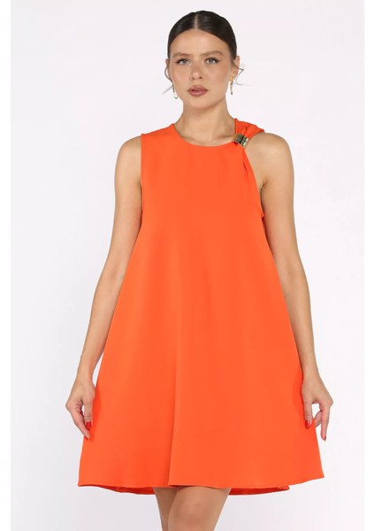 Omuz Tokalı Rahat Kısa Elbise P-00017965