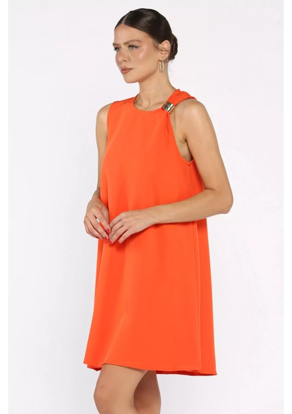 Omuz Tokalı Rahat Kısa Elbise P-00017965 fiyatları