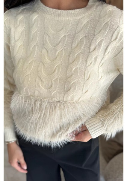 Sakallı Kadın Triko Kazak P-00017981 modelleri