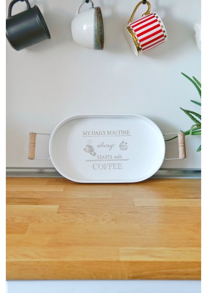 Ahşap Kulplu Metal Tepsi 32 x 19 cm