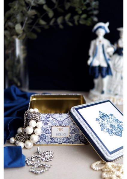 Kare KUTU,158X158X87 Mm,2.2 Lt.