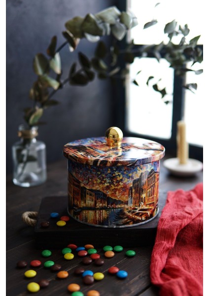 EF141-01 Metal Yuvarlak Kutu 140 x 100 mm Topuz Kulplu 1.7 lt