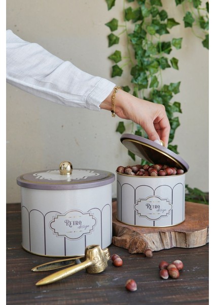 Retro Desenli Metal Saklama Kabı Seti - 2'li Set (1,3 Lt - 2,9 Lt) ERB53U6