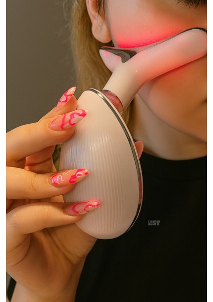 Ems Güzellik Cihazı – Yüz Masaj Aleti Işık Terapi Destekli (3 Modlu) fırsatları