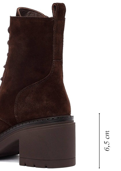 Kadın Kahverengi Fermuarlı Kalın Topuklu Süet Deri Postal Bot 25WFD141110 fiyatları