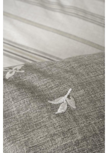 Klein Nakışlı Çift Kişilik Nev Takımı Moke Kahve modelleri